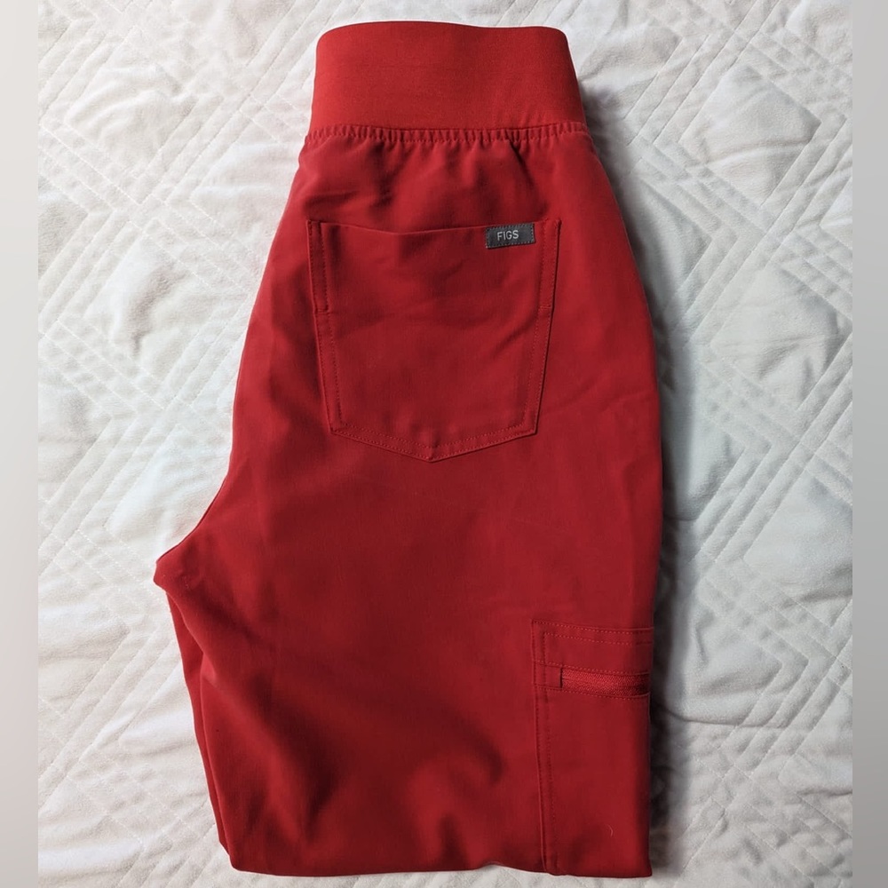 Brand New Women’s FIGS Zamora High-Waisted Joggers Scrubs